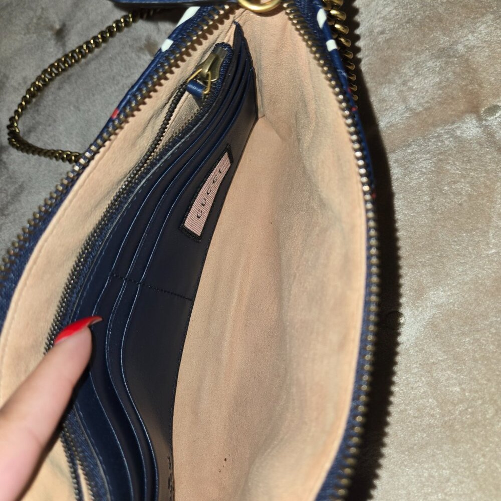 Gucci Ghost Mini GG Marmont Shoulder Bag - Picture 3 of 5